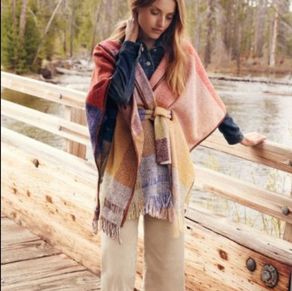Anthropologie Nomad Morgan Carper Poncho Jacket